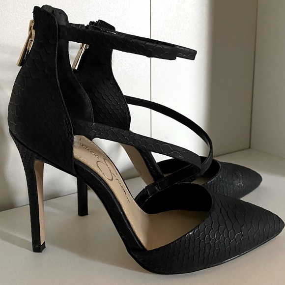 Black Jessica Simpson snakeskin print sandal sz 5.5 - Picture 1 of 5